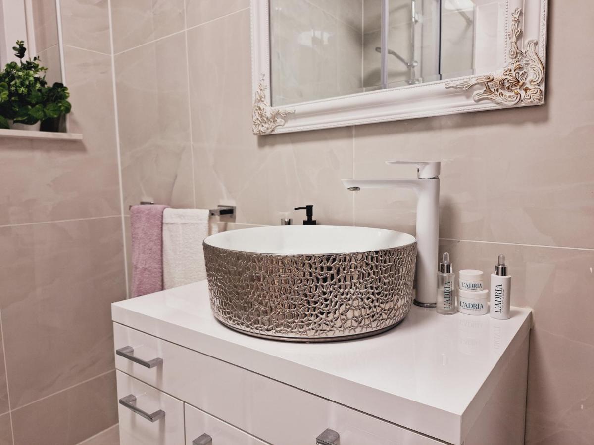 Apartman Maja **** Appartement Šibenik Buitenkant foto