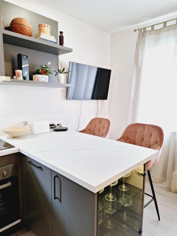 Apartman Maja **** Appartement Šibenik Buitenkant foto